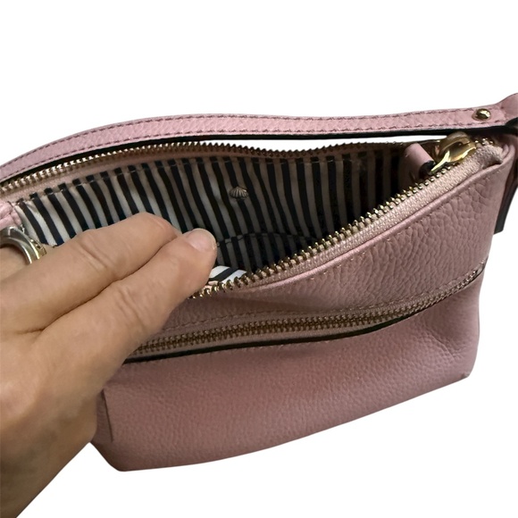 Kate Spade Pink leather purse - Picture 3 of 3